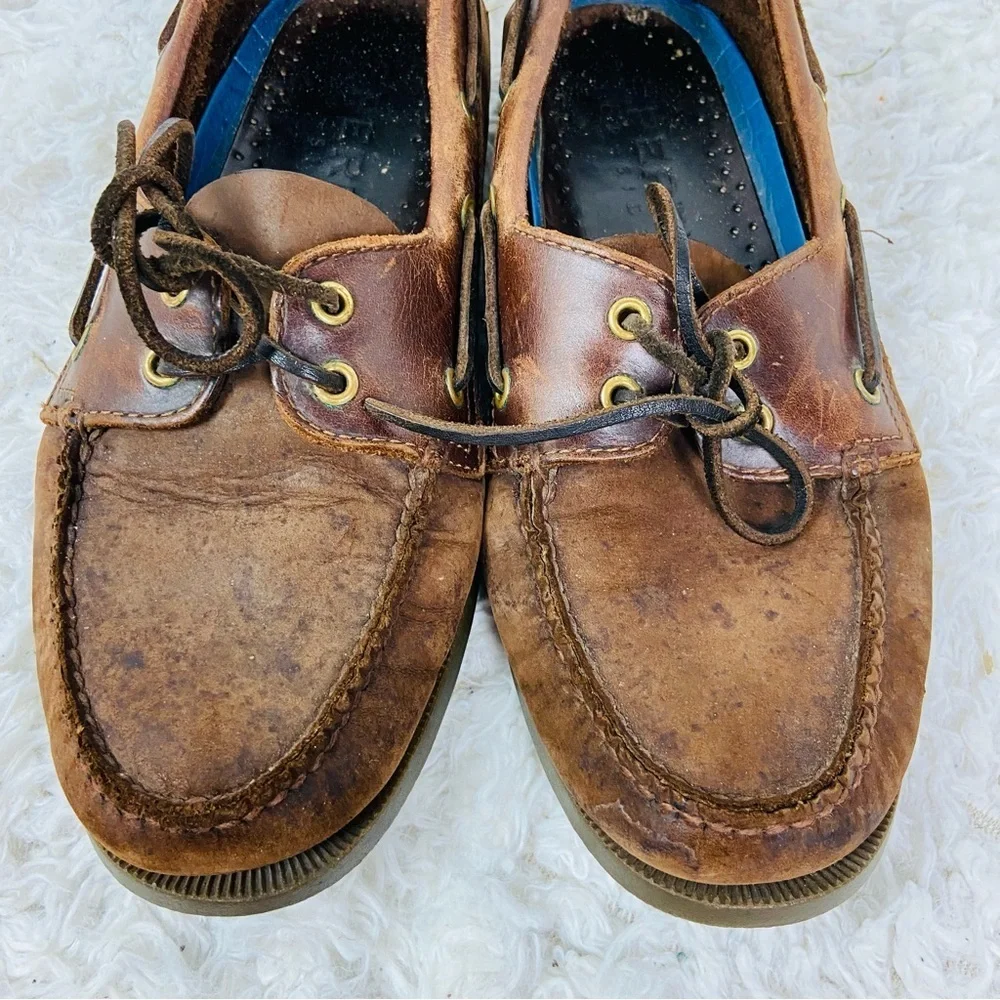 SPERRY Classic Brown Leather Boat Shoes size 9.5